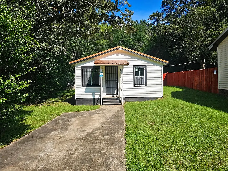 3716 Piedmont Dr