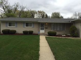 16776 Wayne Rd, Livonia, MI 48154