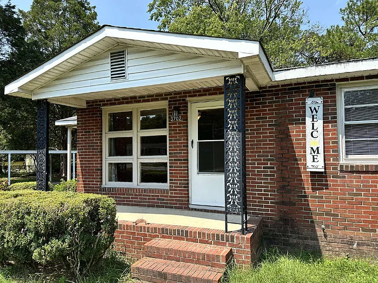 3702 Carlos Ave — Photo 9