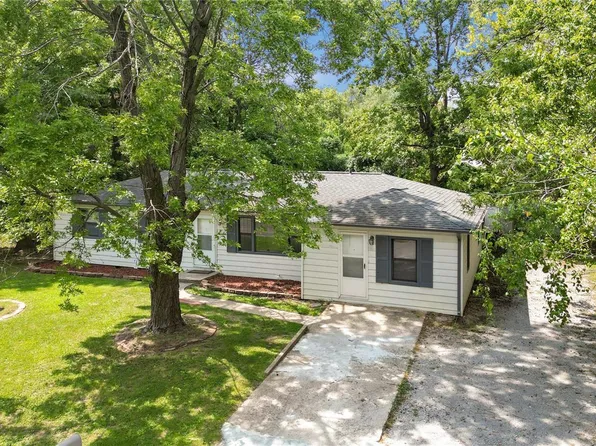 117 N Bend Dr, Fairview Heights, IL 62208
