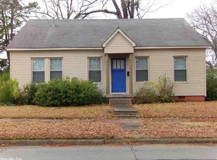 1224 S Poplar St, Pine Bluff, AR 71601