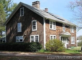 631 Usquepaugh Rd, South Kingstown, RI 02892