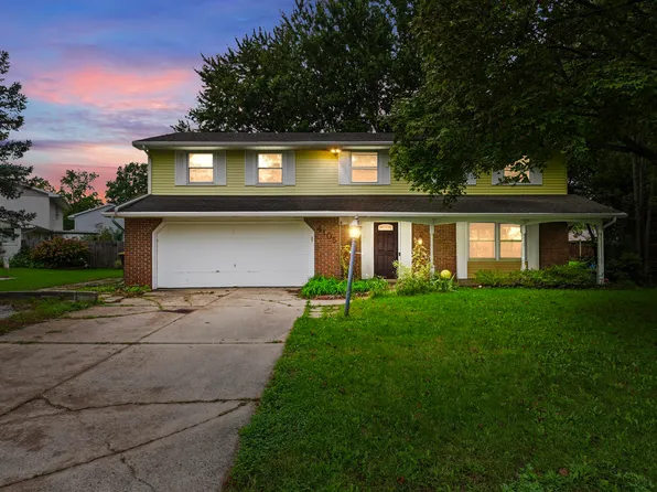 4105 Oakhurst Dr, Fort Wayne, IN 46815