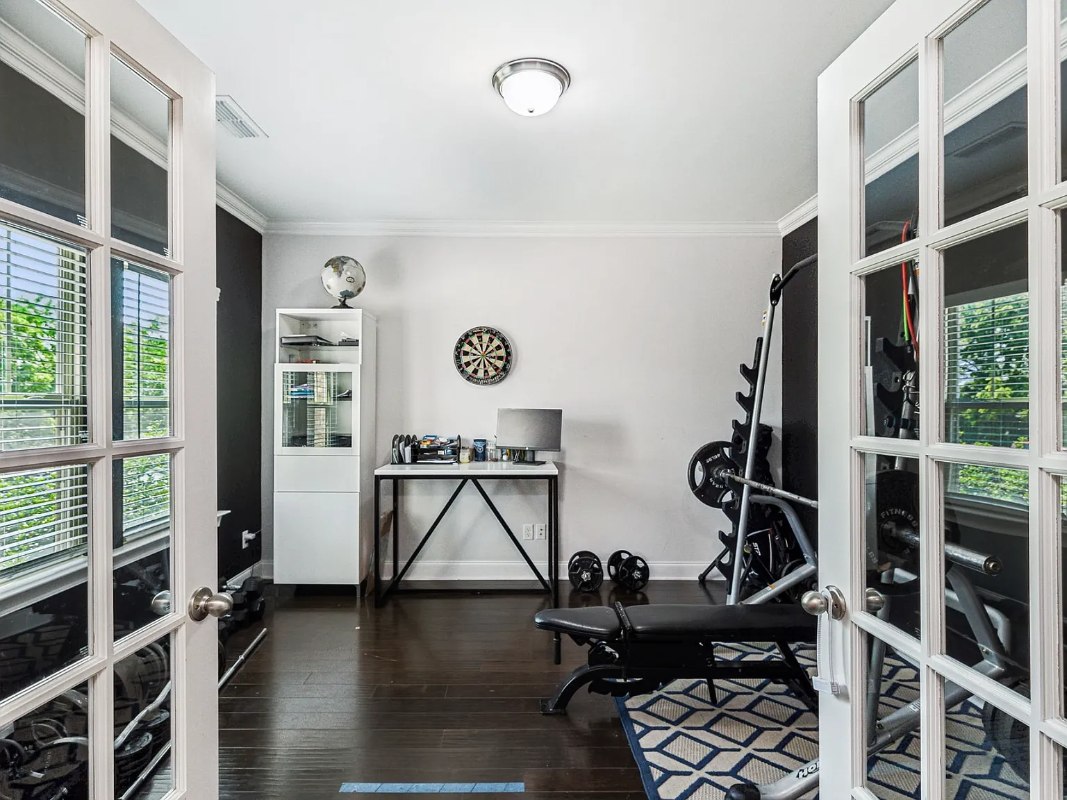 5533 Mulligan Ct — Photo 3