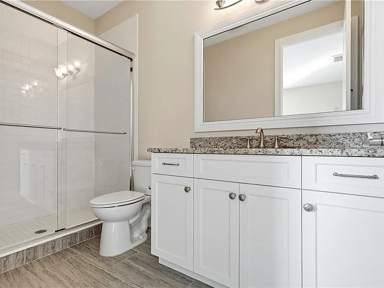 2030 Bridgepointe Cir #112 — Photo 22