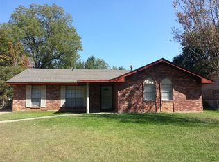512 Shady Grove Dr, Montgomery, AL 36109