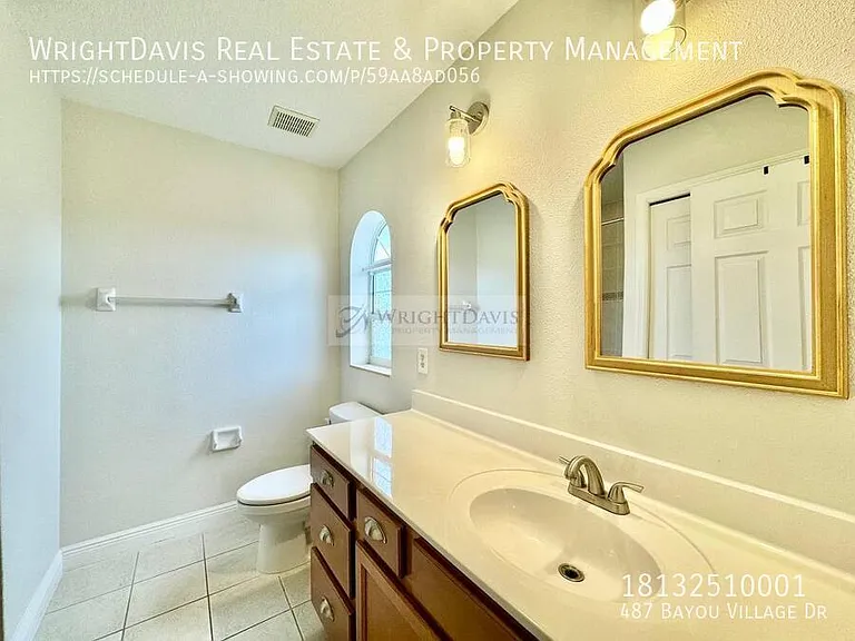 487 Bayou Village Dr — Photo 32