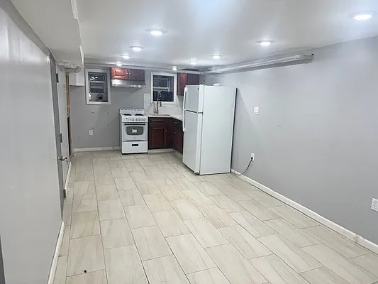 Sold by Ben Bay Realty Co. of Bay Ridge | media 10