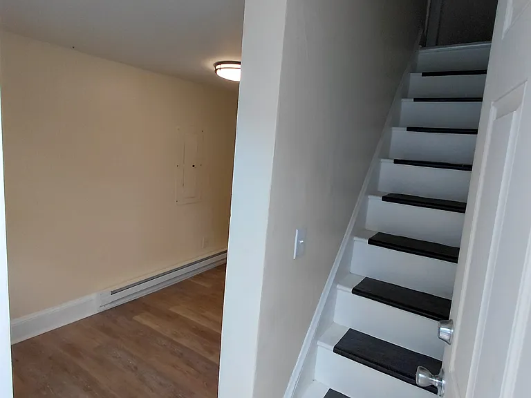 317 S Main St #4 — Photo 7