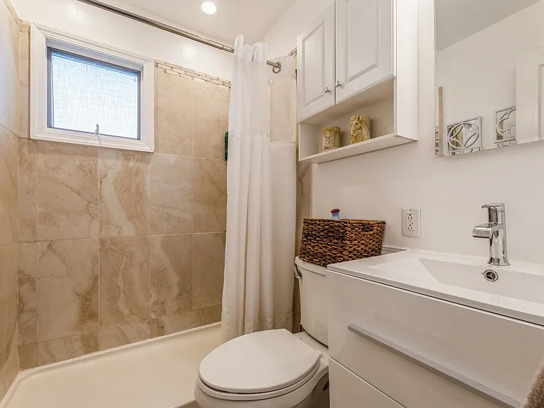 326 Brookside Ave — Photo 13