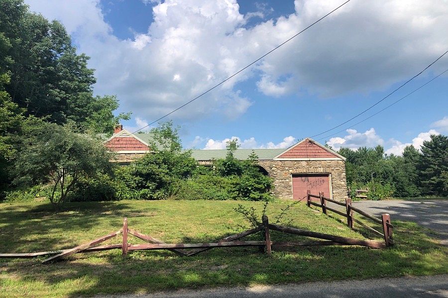 86 Fitzgerald Rd, Charlton, MA 01507 Zillow