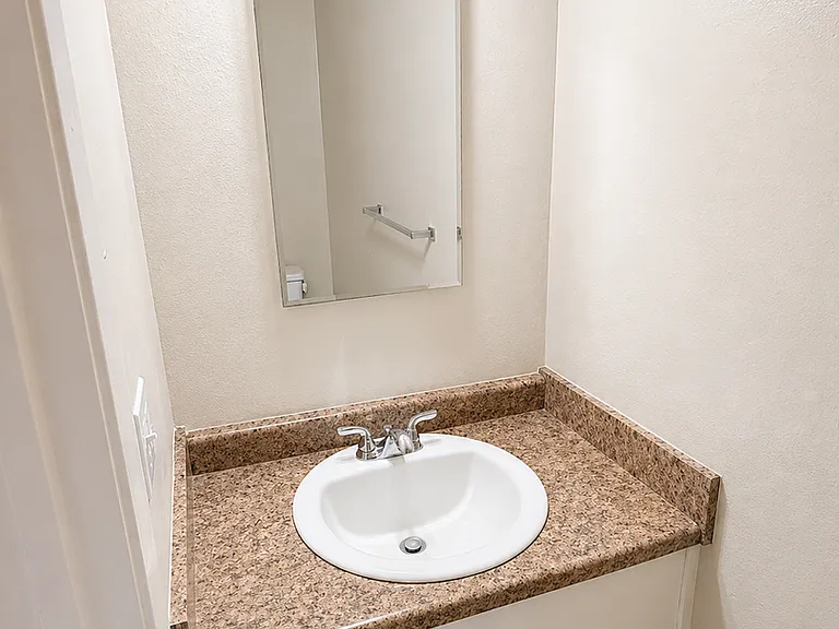 Rio Townhouses — Photo 9