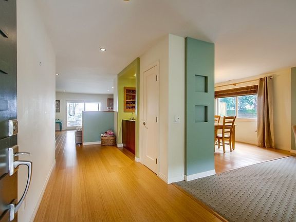 4th image of 1941 Ventana Way