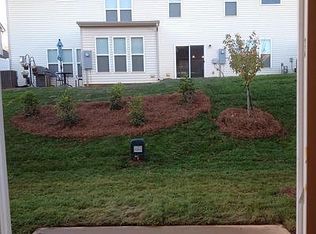 2452 Royal York Ave, Charlotte, NC 28210