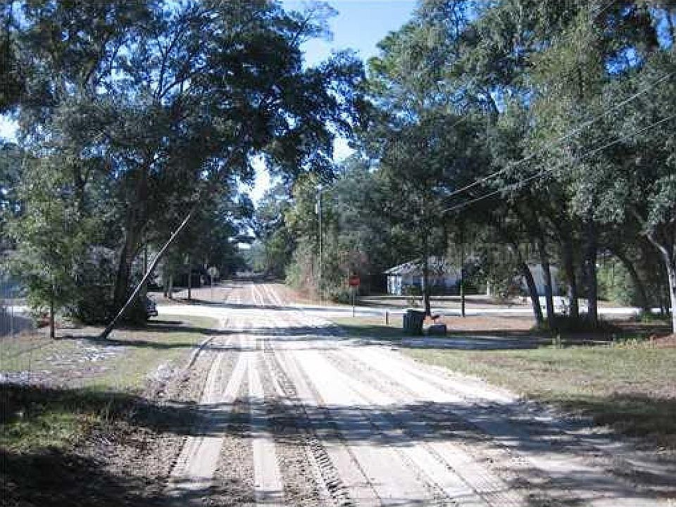 2nd image of 1580 16th St
