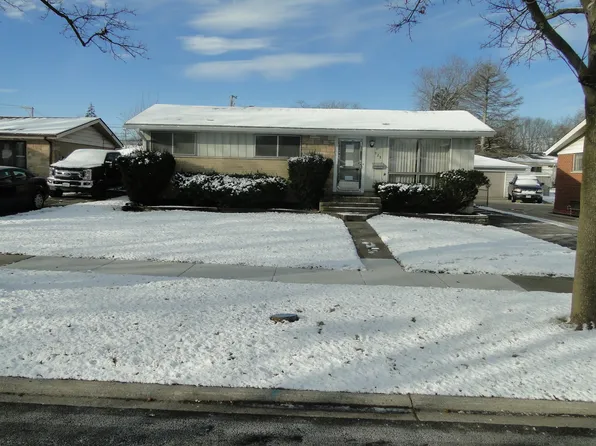 928 Pamela Dr, Bensenville, IL 60106
