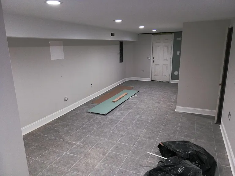 6522 Wister St — Photo 7