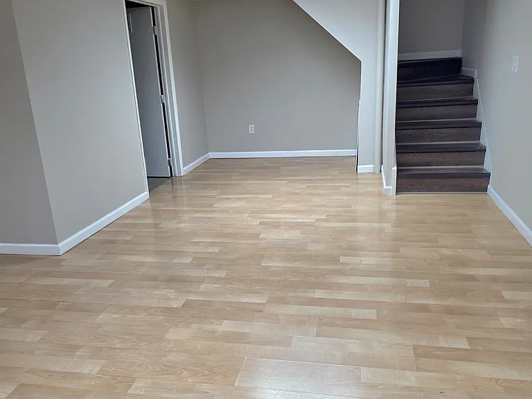 43603 Yorkville Dr — Photo 17