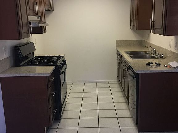 3rd image of 2341 Maryhelen St APT 102