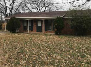 122 Hillside Rd SW, Decatur, AL 35601