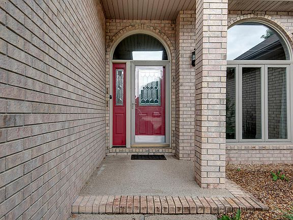 2nd image of 3135 E Topping Circle