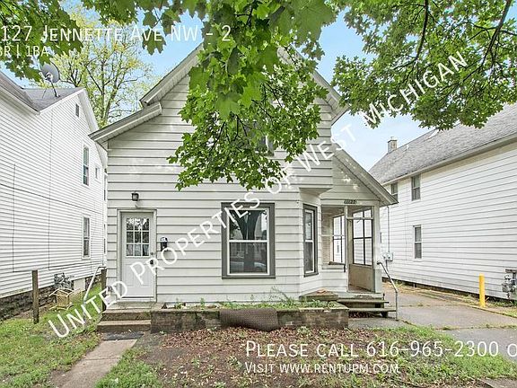 3rd image of 1127 Jennette Ave NW #2