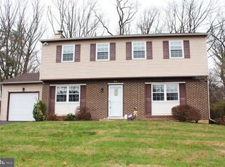 649 Meadowbrook Ave, Ambler, PA 19002