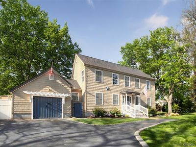 230 Eastport Manor Road, Manorville, NY, 11949