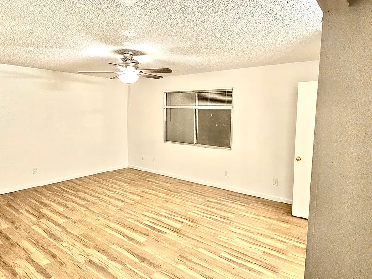 3320 S Juniper St — Photo 12