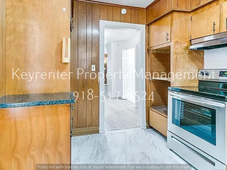 224 E Zion Pl — Photo 6