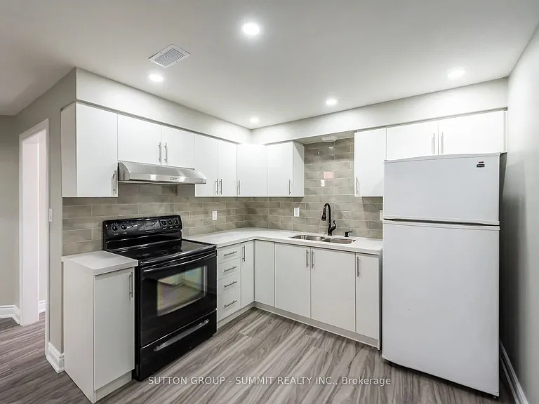 52 Marion St — Photo 3