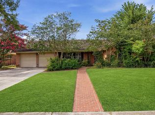 1519 Droxford Dr, Houston, TX 77008