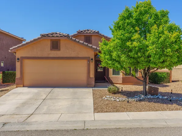 1239 Goodwin Dr, Bernalillo, NM 87004