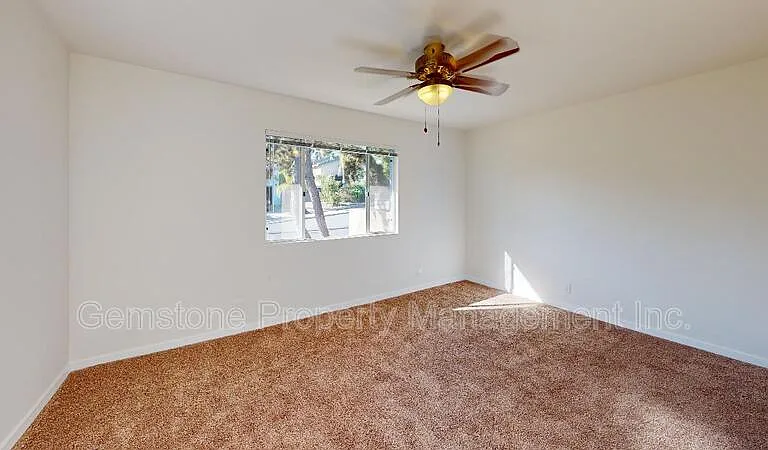 2544 Cornwall St — Photo 13