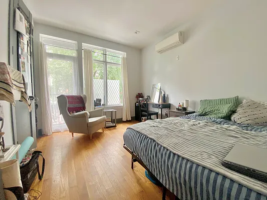 Rented by Doorway NYC, LLC | media 13