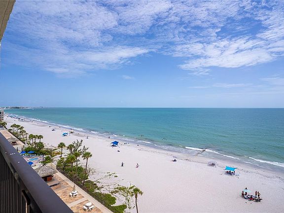 3rd image of 15000 Gulf Blvd APT 907