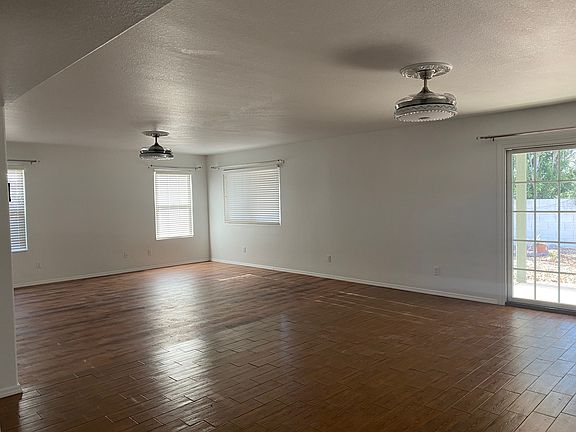 2nd image of 5028 W Hurston Dr