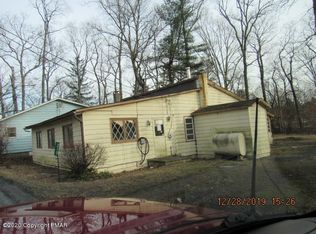 210 Sodl Ln, Gilbert, PA 18331