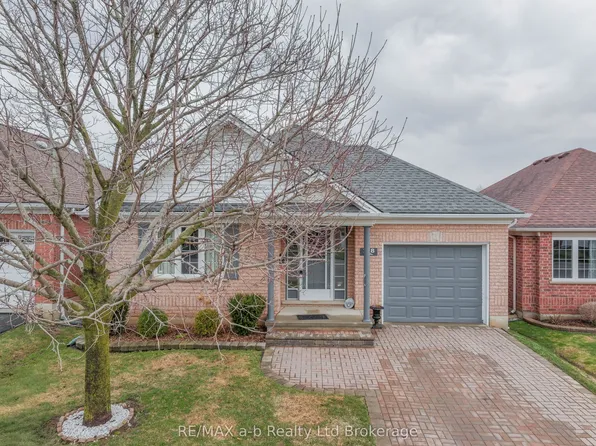 218 Baldwin St, Tillsonburg, ON N4G 5W3