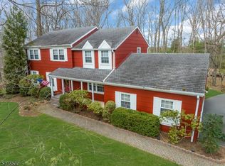 3 Fox Hill Dr, Warren, NJ 07059