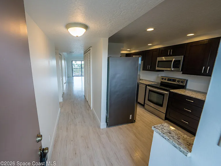 500 Palm Springs Blvd #403 — Photo 7