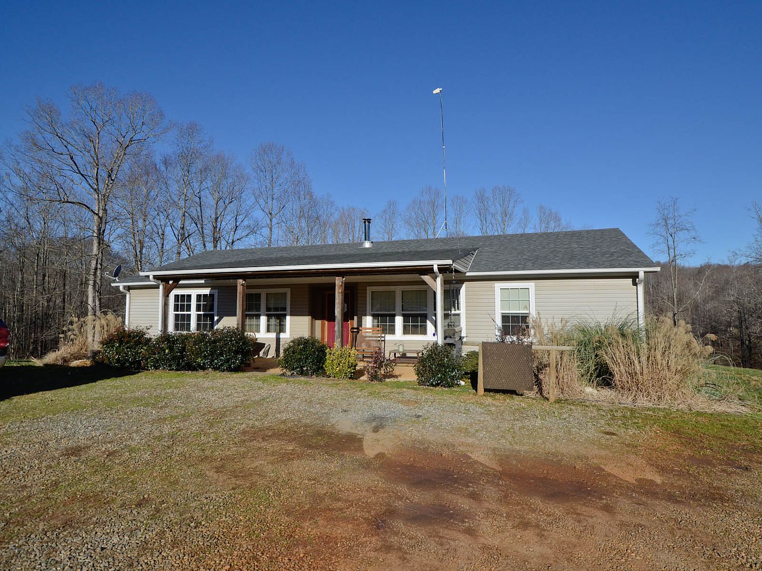 4104 Dodgetown Rd, Walnut Cove, NC 27052 Zillow