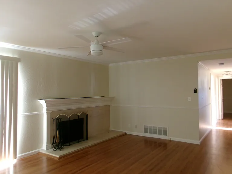 4470 Sally Dr — Photo 17