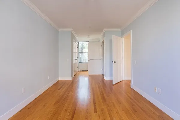 Rented by Compass | media 26