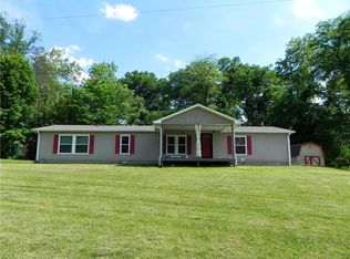 8551 N Lick Creek Rd, Morgantown, IN 46160