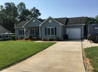 190 Wagon Wheel Way, Salisbury, NC 28147