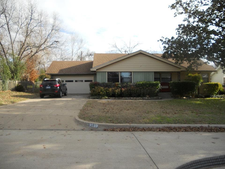 1st image of 3933 W Spurgeon St