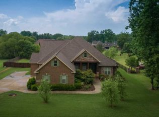 256 Wedgewood Terrace Rd, Madison, AL 35757