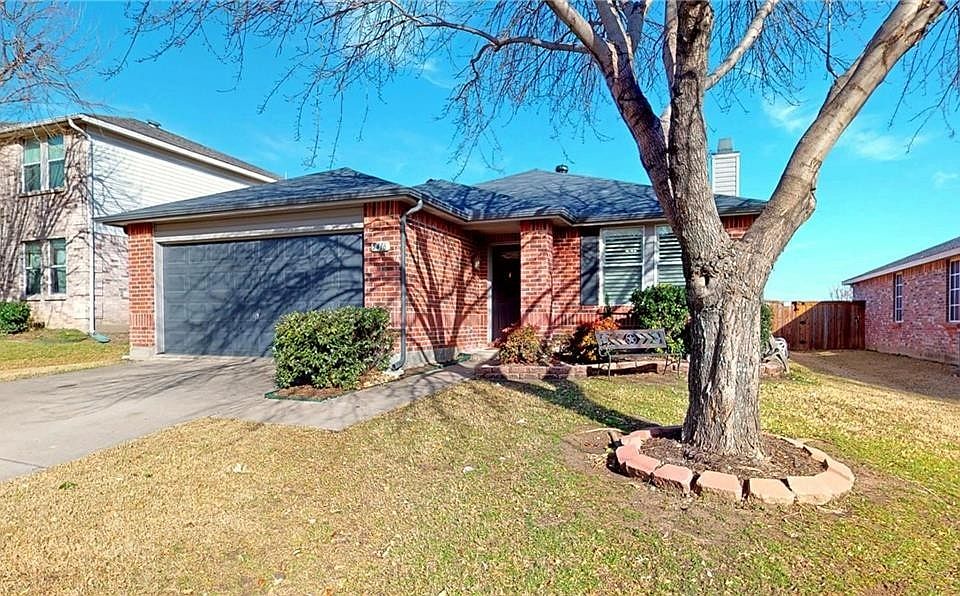 1st image of 5416 Pandale Valley Dr