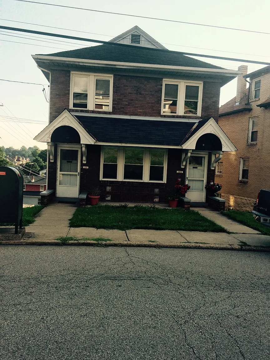 1201 Hillsdale Ave photo 1